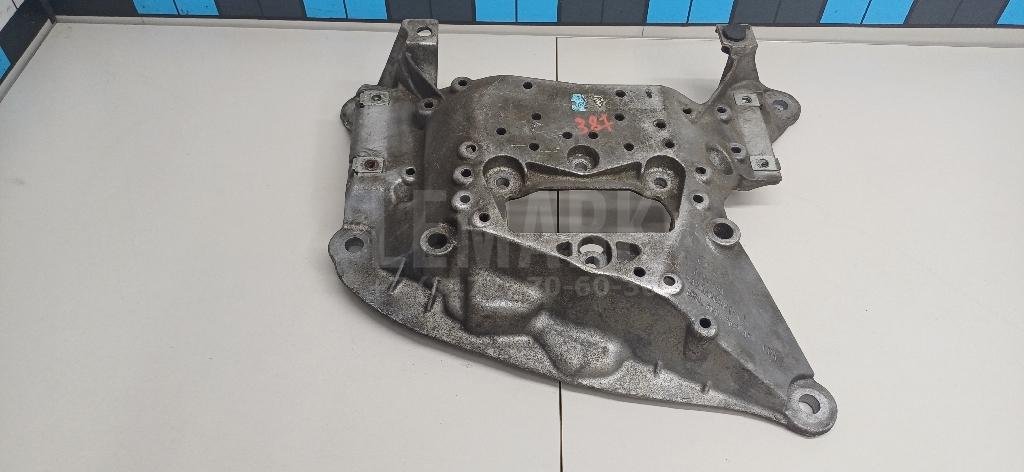 Кронштейн опоры КПП