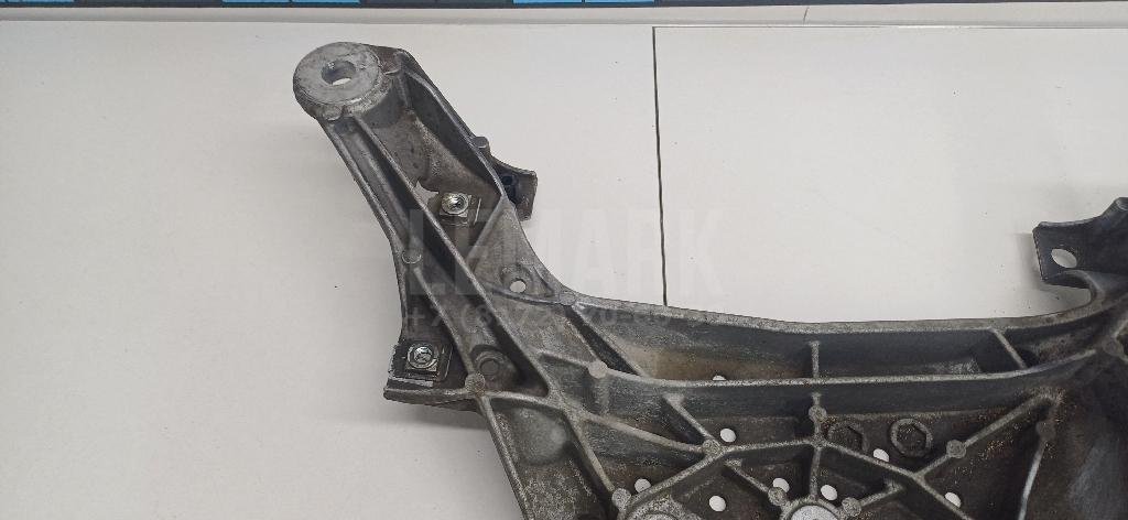 Кронштейн опоры КПП