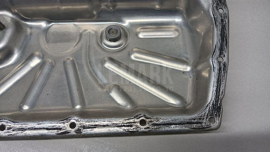 Поддон масляный двигателя