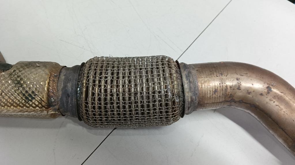 Приемная труба глушителя