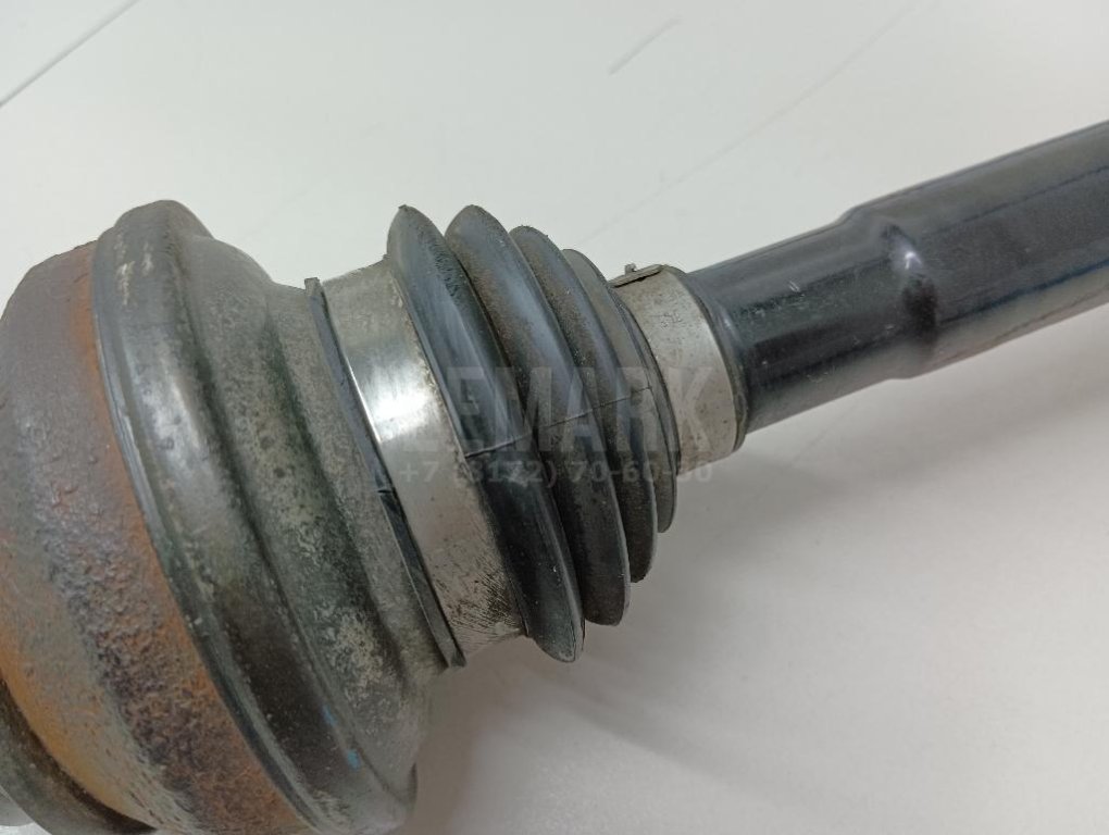 Полуось задняя