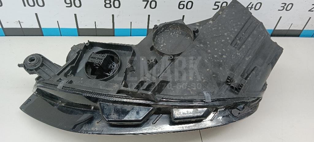 Фара правая для  Audi A4 [B8] 2007-2015