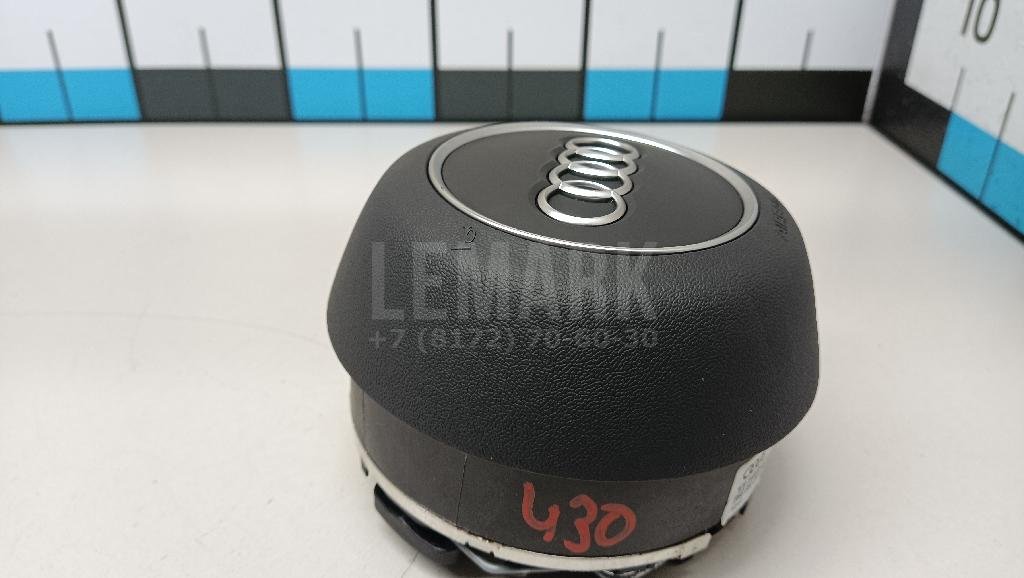 Подушка безопасности в рулевое колесо