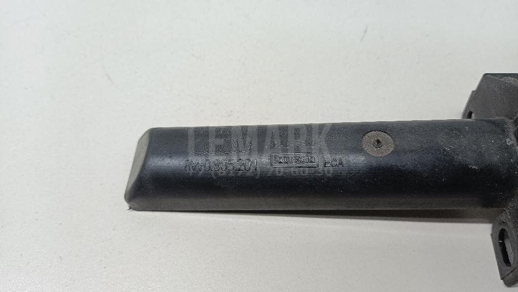 Кронштейн радиатора для  Alfa Romeo Giulietta 2010-2020