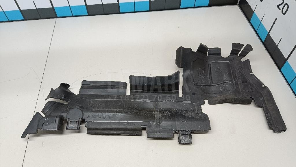 Воздуховод радиатора правый