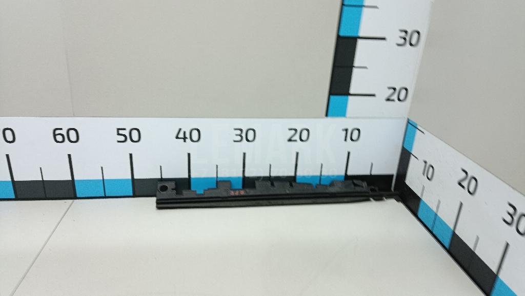 Воздуховод радиатора верхний для  Audi A3 [8PA] Sportback 2004-2013