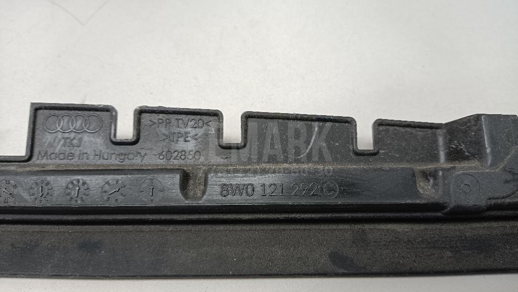 Воздуховод радиатора верхний для  Audi A3 [8PA] Sportback 2004-2013