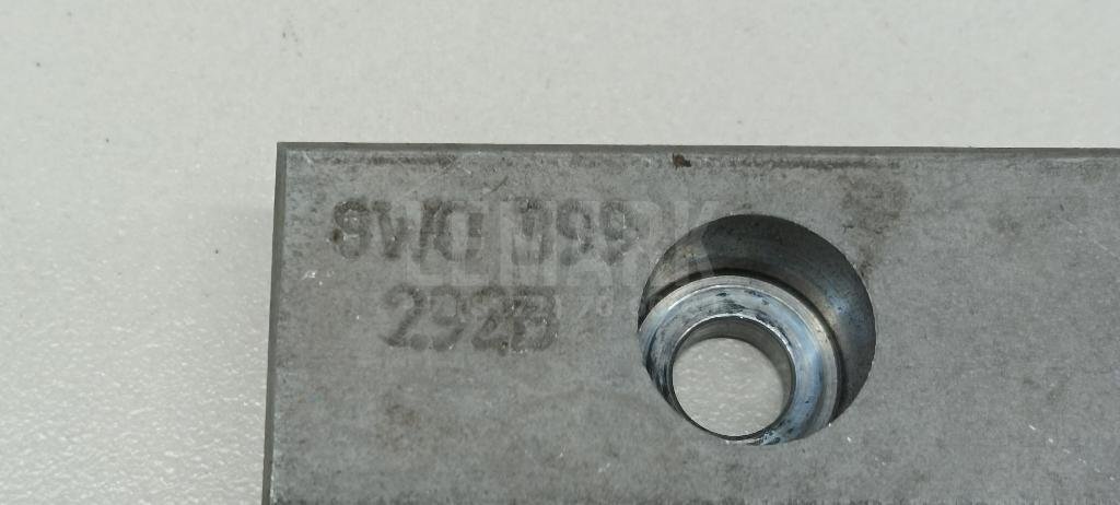 Кронштейн опоры КПП