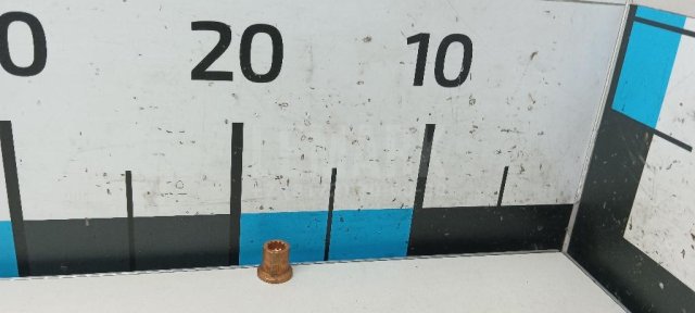 Гайка выпускного коллектора