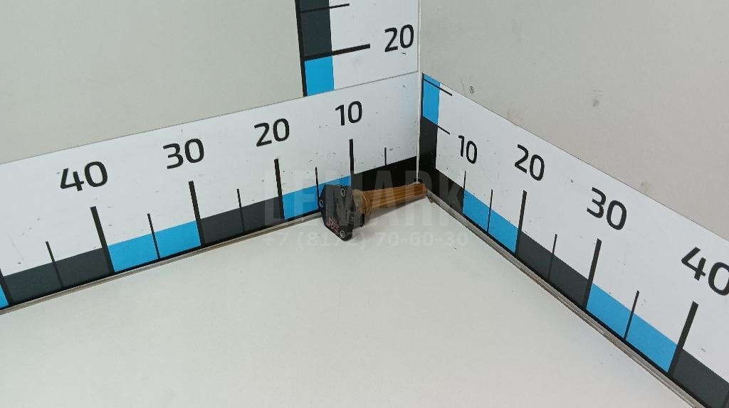 Датчик уровня масла