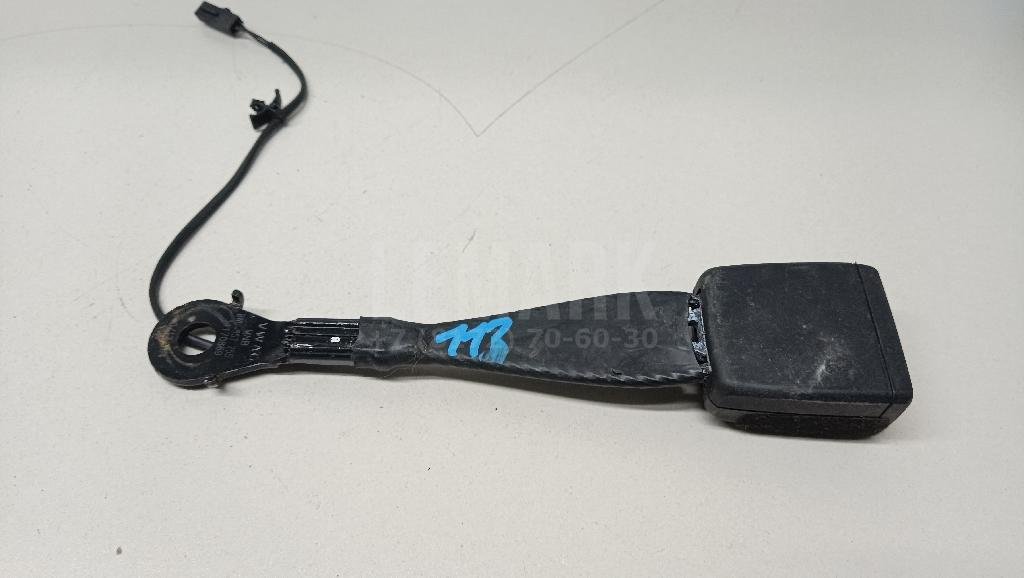 Ответная часть ремня безопасности