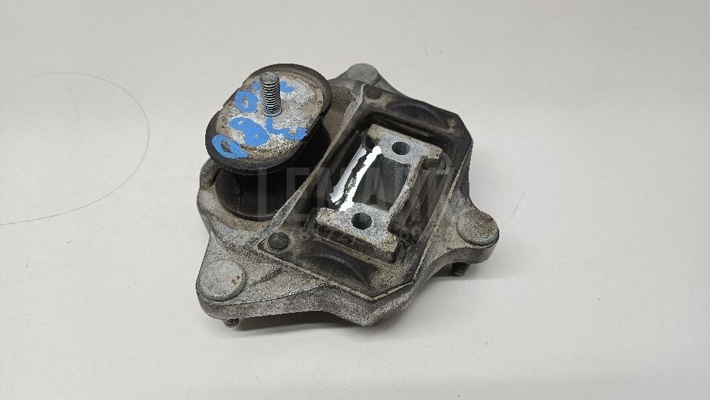 Опора КПП задняя