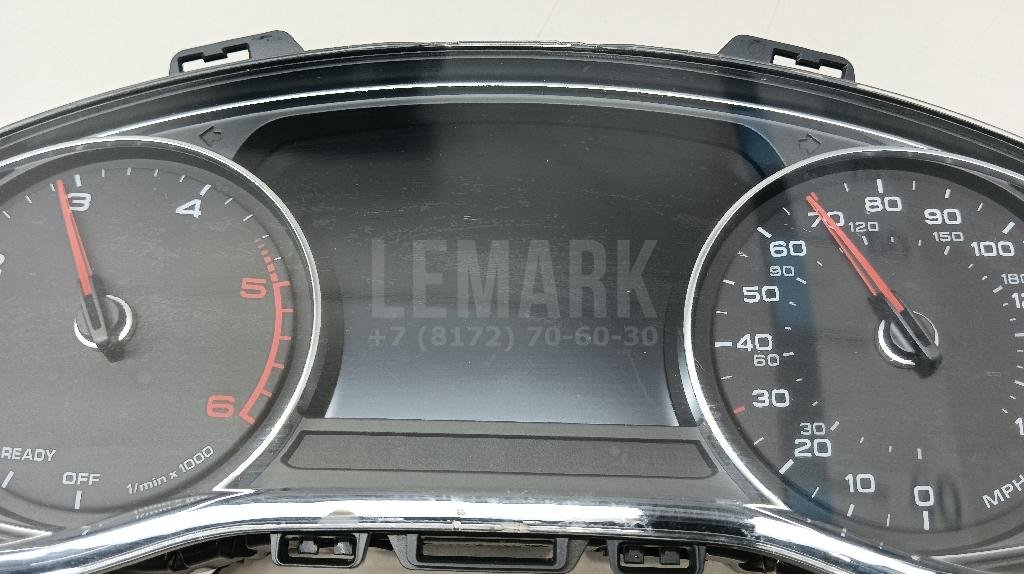 Панель приборов