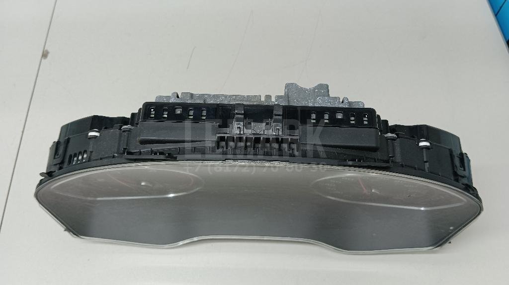 Панель приборов