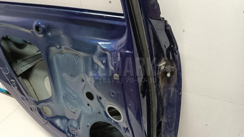 Дверь задняя левая