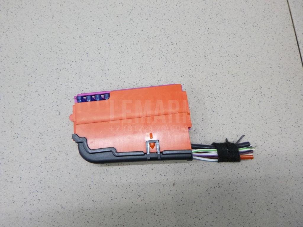 Блок предохранителей