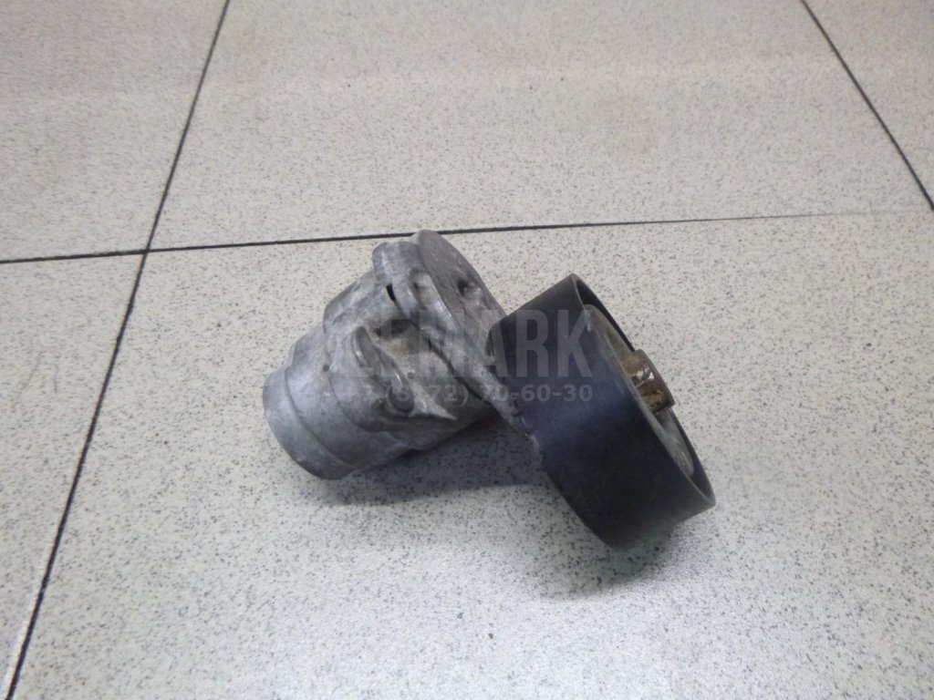 Натяжитель ремня