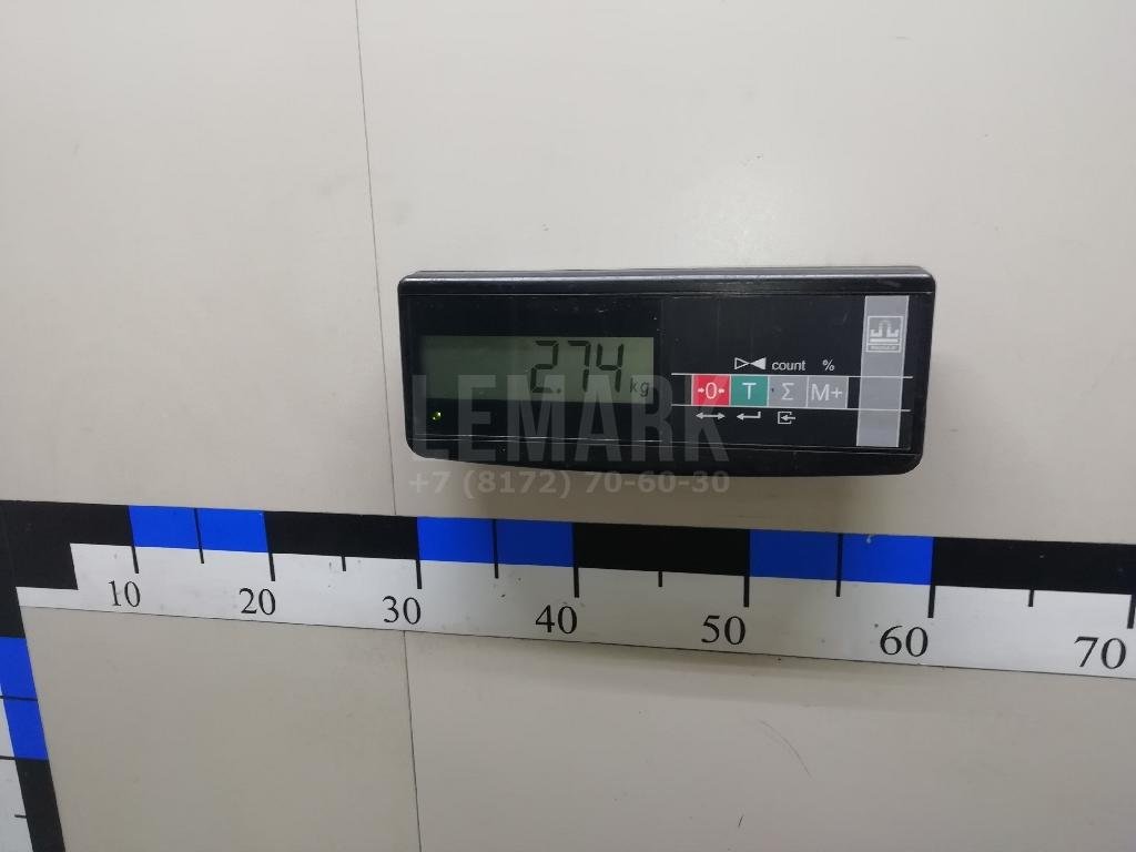 Обшивка двери задней правой