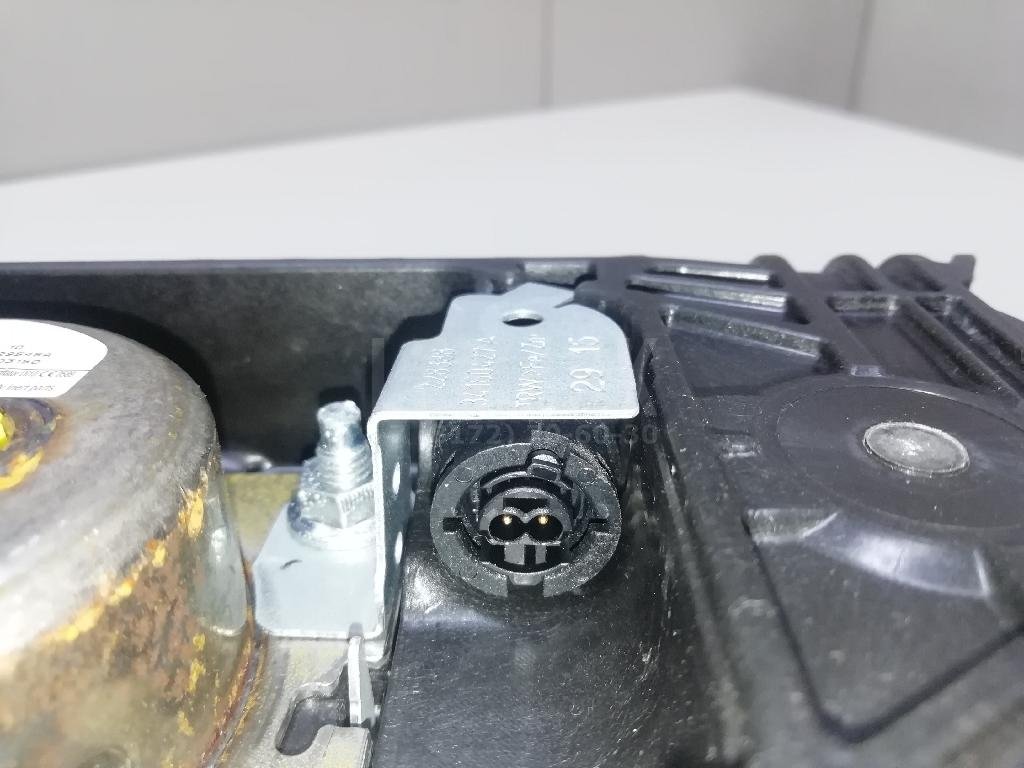 Подушка безопасности пассажирская (в торпедо)