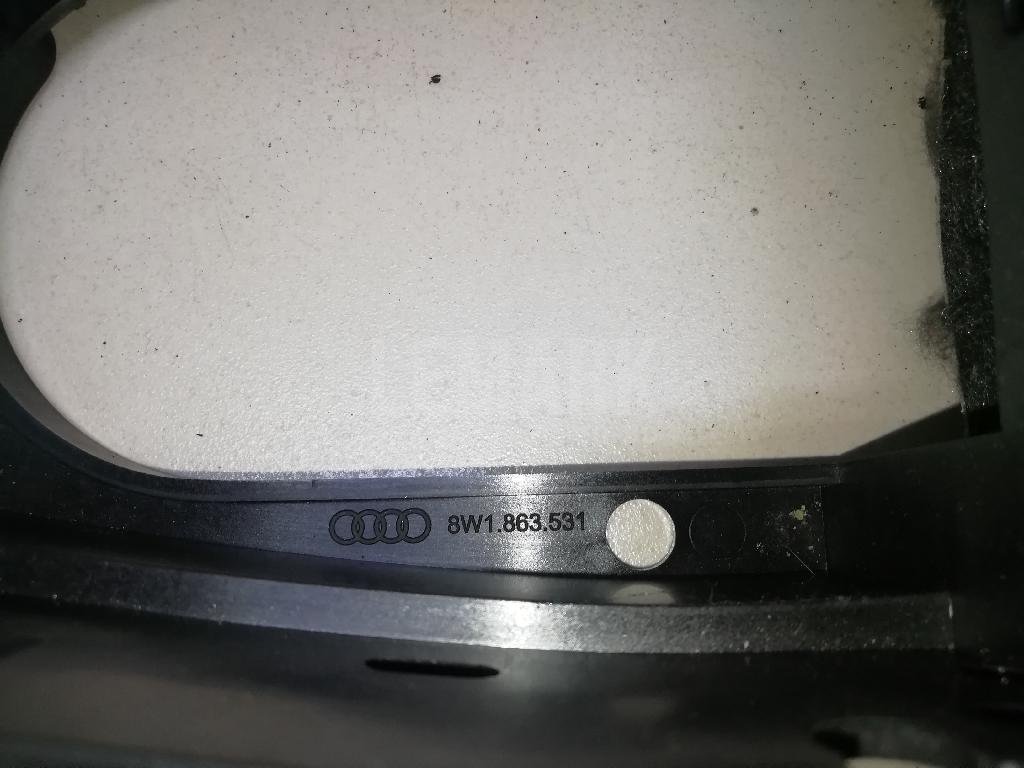 Кронштейн крепления подлокотника