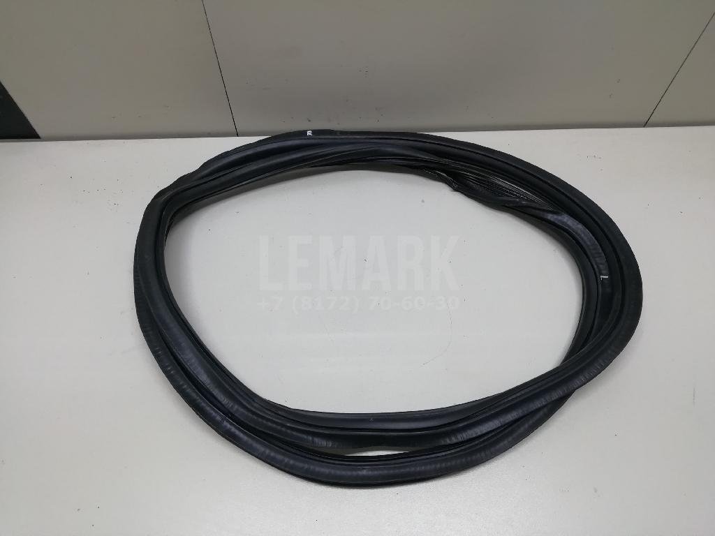 Уплотнитель двери для  Audi A3 [8P1] 2003-2013