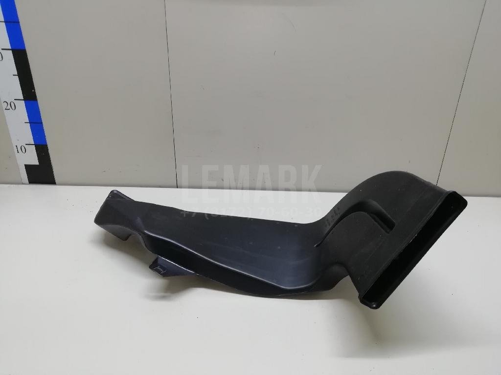 Воздуховод отопителя