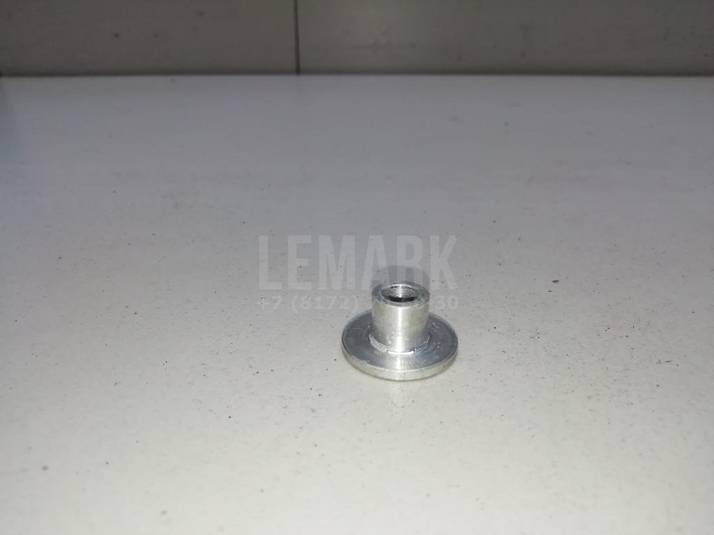 Втулка (кузов внутри)