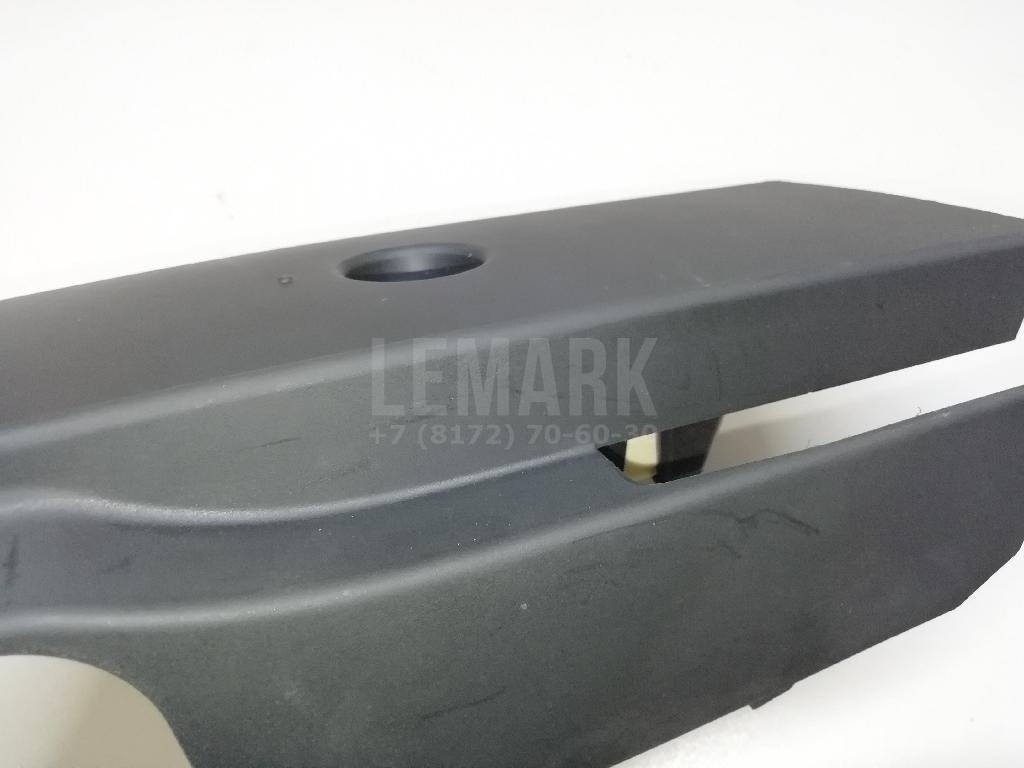 Кожух рулевой колонки нижний