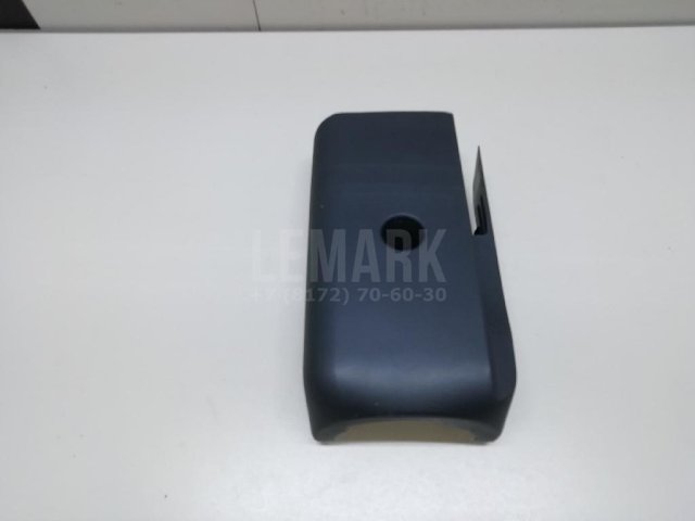 Кожух рулевой колонки нижний