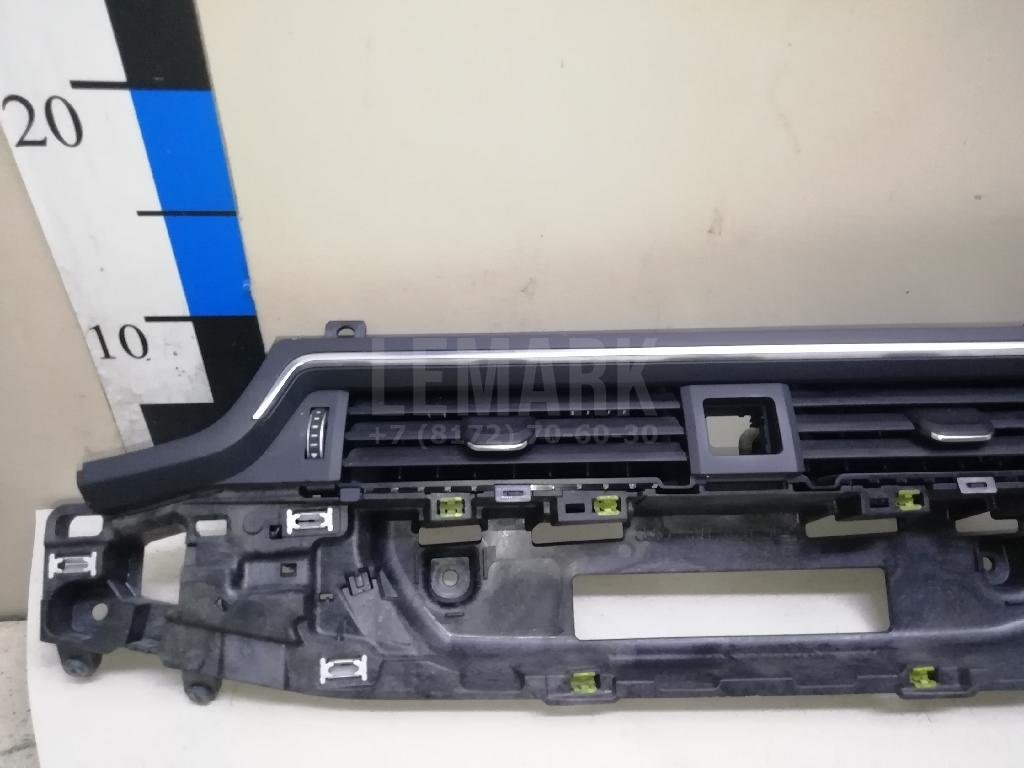 Дефлектор воздушный для  Audi A4 [B8] Allroad 2009-2015