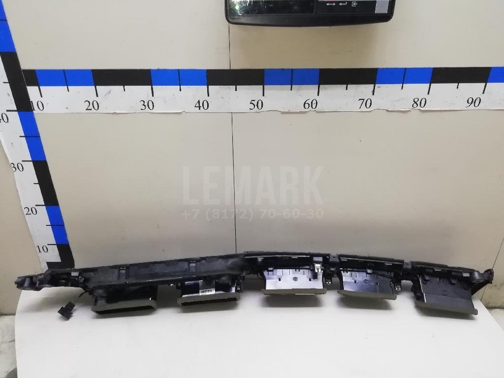 Дефлектор воздушный для  Audi A4 [B8] Allroad 2009-2015