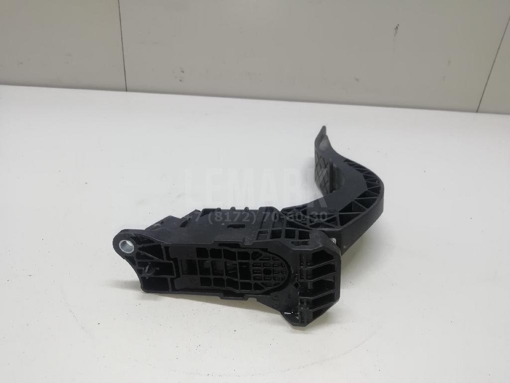 Педаль газа