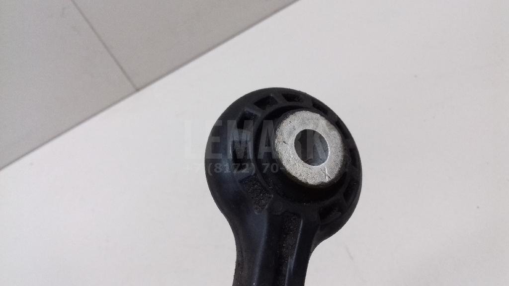 Стойка переднего стабилизатора