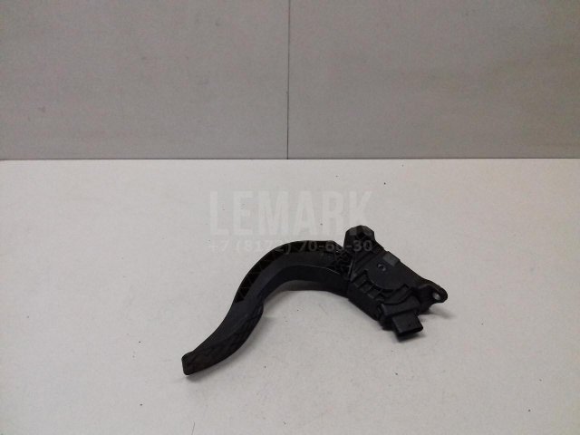 Педаль газа