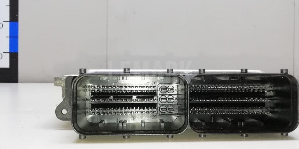 Блок управления двигателем