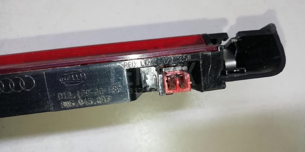 Фонарь задний (стоп сигнал)