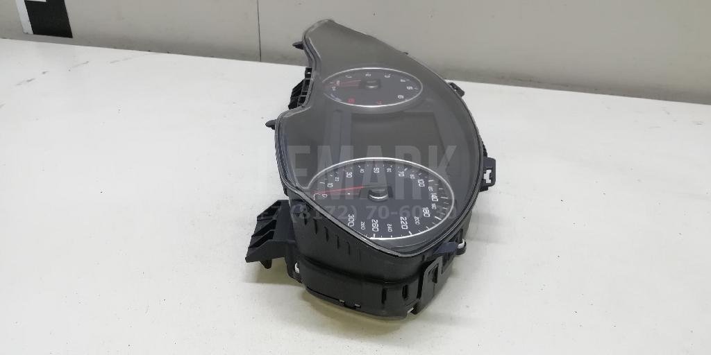 Панель приборов