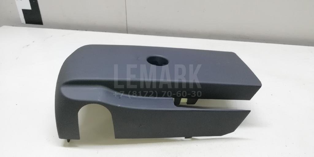 Кожух рулевой колонки нижний