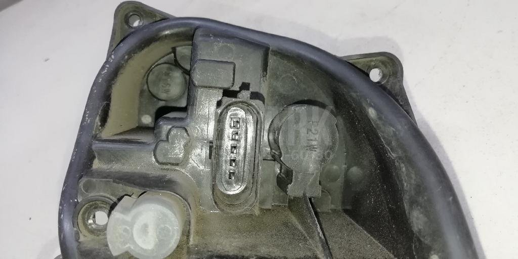 Плата заднего фонаря левого