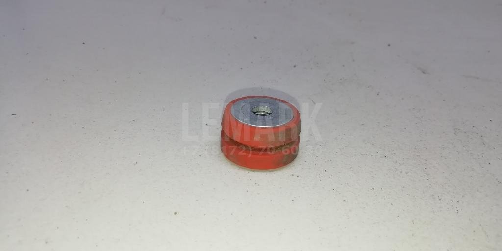 Втулка (кузов внутри)