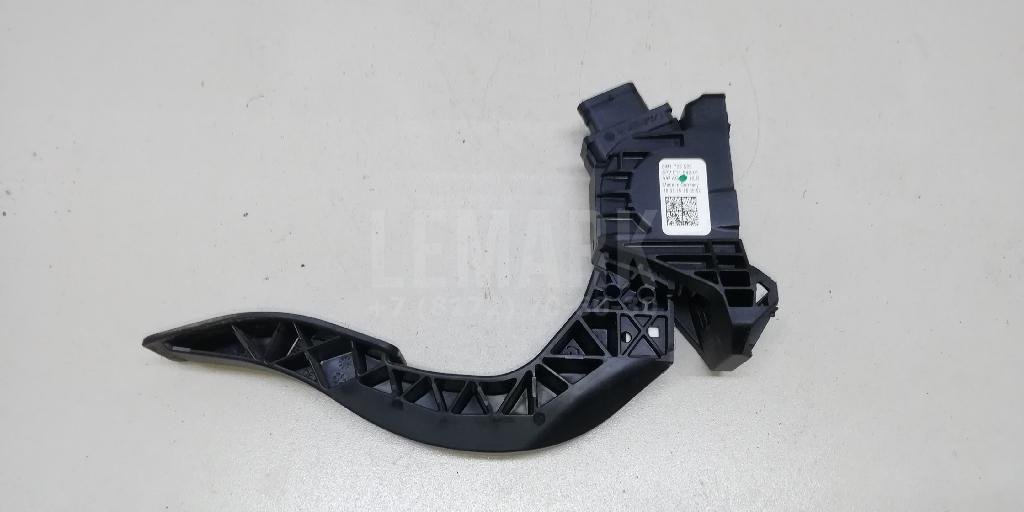 Педаль газа