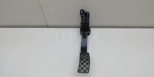 Педаль газа