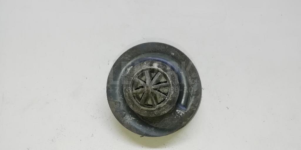 Опора задней пружины верхняя