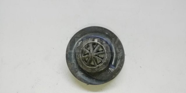 Опора задней пружины верхняя