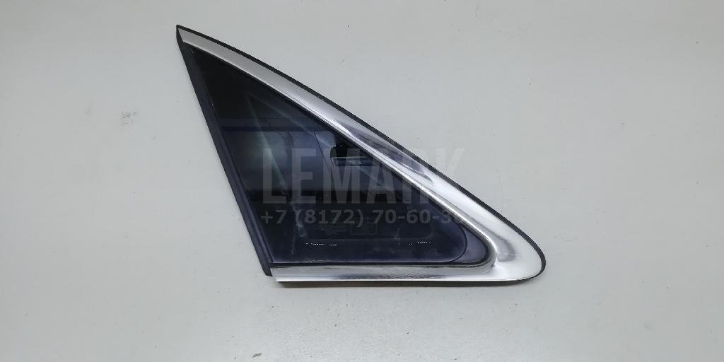 Стекло кузовное глухое левое