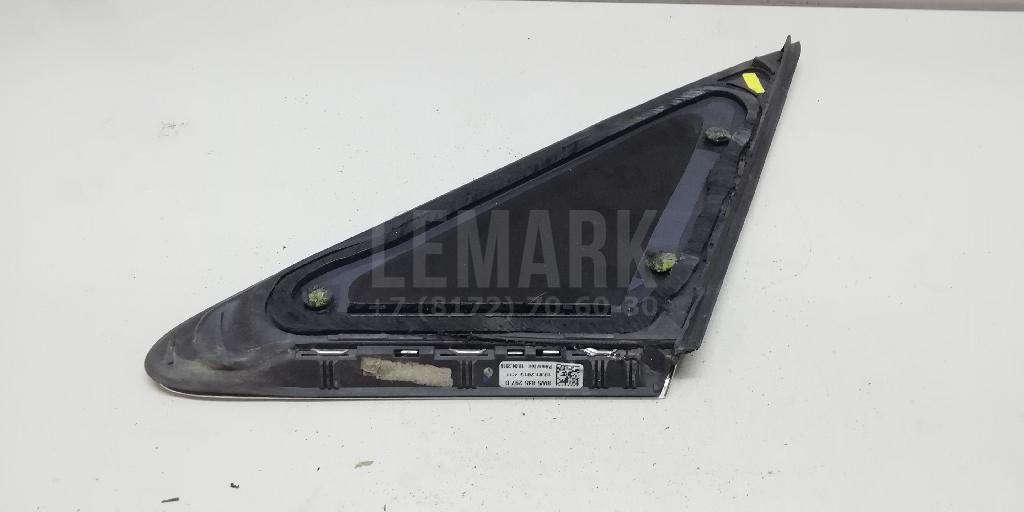 Стекло кузовное глухое левое