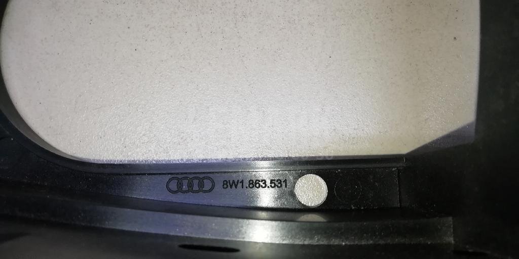 Кронштейн крепления подлокотника