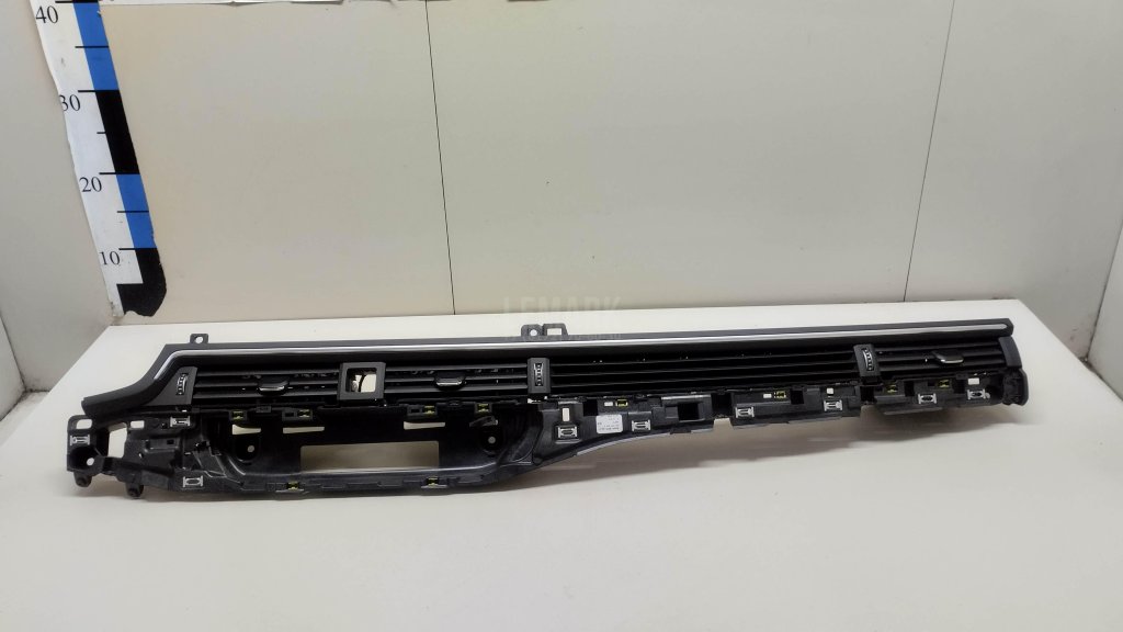 Дефлектор воздушный