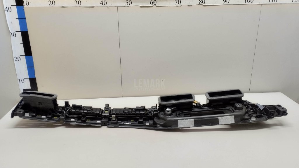 Дефлектор воздушный