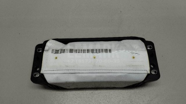 Подушка безопасности пассажирская (в торпедо)